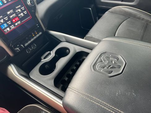 Used 2021 RAM 3500 Laramie AWD/4WD image 20