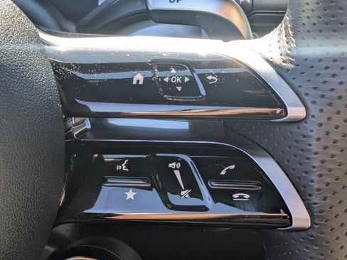 Used 2025 Mercedes-Benz GLB 35 AMG 4MATIC image 13