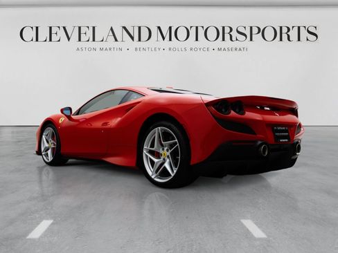 Used 2021 Ferrari F8 Tributo RWD image 2