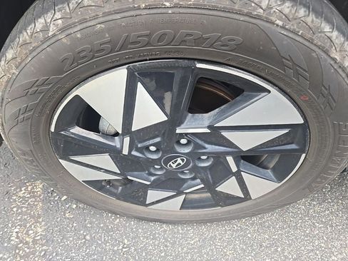 Used 2025 Hyundai Kona SEL AWD/4WD image 10