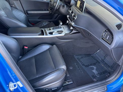 Used 2018 Kia Stinger GT1 w/ Paint Protection Package image 19