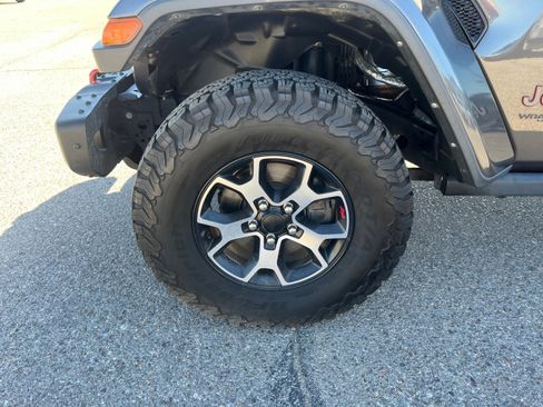 Used 2021 Jeep Wrangler Unlimited Rubicon image 25