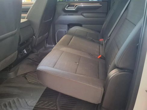 Used 2025 Chevrolet Silverado 2500 LT AWD/4WD image 15