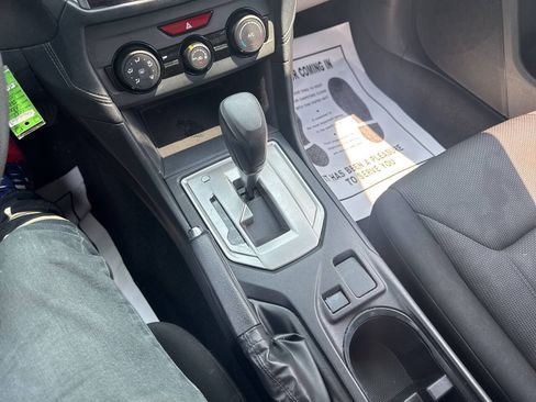 Used 2017 Subaru Impreza 2.0i AWD/4WD image 17