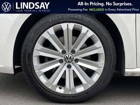 Used 2015 Volkswagen Passat TDI SEL Premium FWD image 8