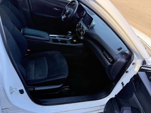 Used 2020 Nissan Sentra SV image 12