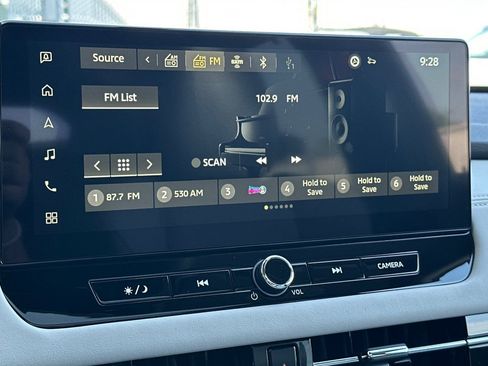 New 2025 Mitsubishi Outlander SEL image 17