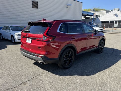 Used 2024 Honda CR-V Sport Touring image 6