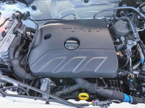Used 2026 Buick Encore GX Preferred w/ Comfort Package FWD image 28
