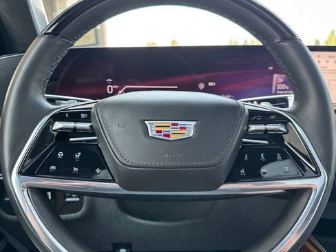 Used 2025 Cadillac Escalade Sport Platinum AWD/4WD image 29