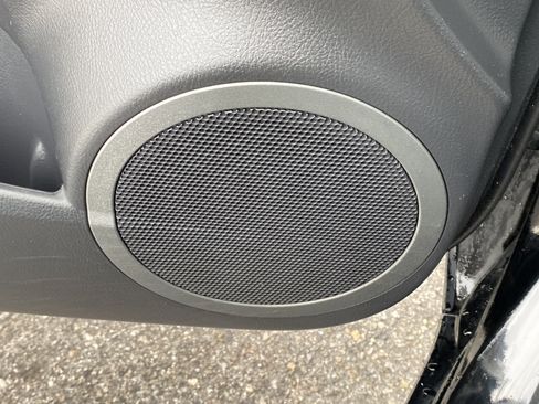 Used 2012 Toyota RAV4 4WD image 29