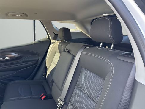 Certified 2024 GMC Terrain SLE image 19