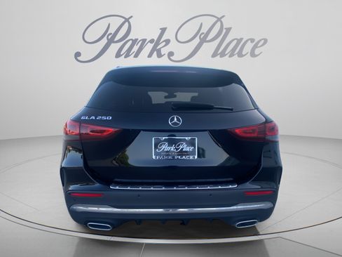 Used 2021 Mercedes-Benz GLA 250 image 4
