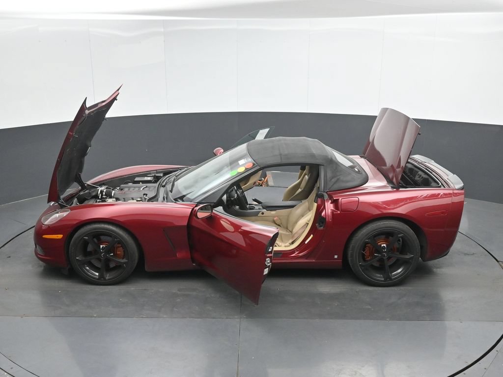 Used 2006 Chevrolet Corvette Convertible w/ Preferred Equipment Group RWD image 48