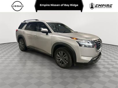 Certified 2025 Nissan Pathfinder SV