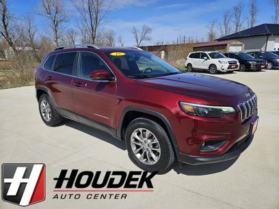 Used 2019 Jeep Cherokee Latitude Plus w/ Comfort/Convenience Group