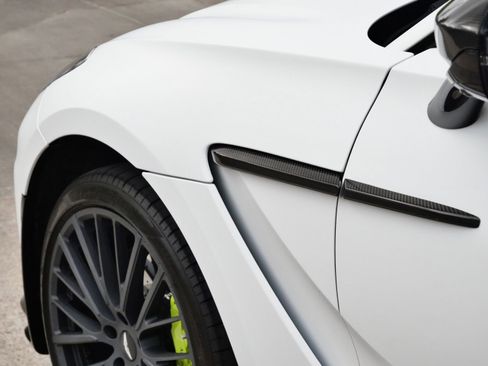 Used 2023 Aston Martin DBX 707 image 9