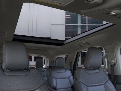 New 2026 Ford Explorer Active w/ Active Comfort Package image 23