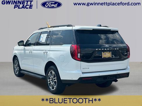 Certified 2025 Ford Expedition Active AWD/4WD image 8