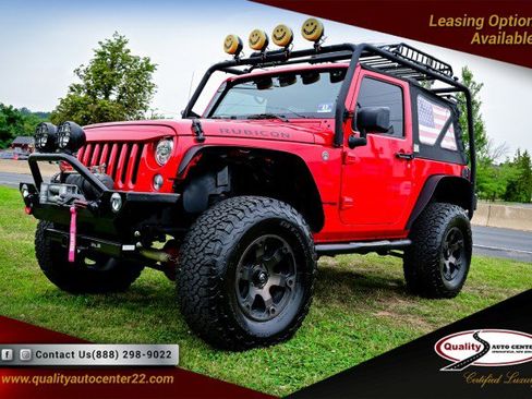 Used 2018 Jeep Wrangler Rubicon w/ Power Convenience Group image 1