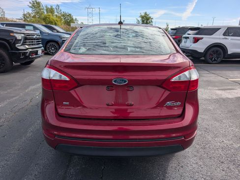 Used 2016 Ford Fiesta SE FWD image 6