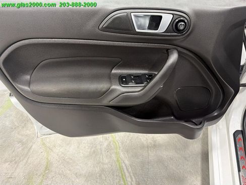 Used 2015 Ford Fiesta ST FWD image 25