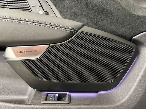 New 2025 Audi RS e-tron GT performance image 24