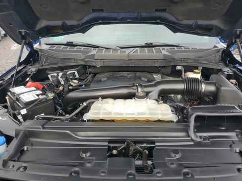 Used 2022 Ford F150 Lariat w/ Equipment Group 502A High image 8