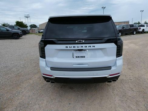 New 2026 Chevrolet Suburban High Country AWD/4WD image 5