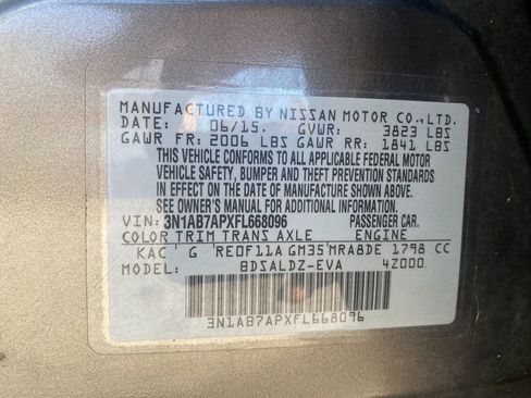 Used 2015 Nissan Sentra SV image 32