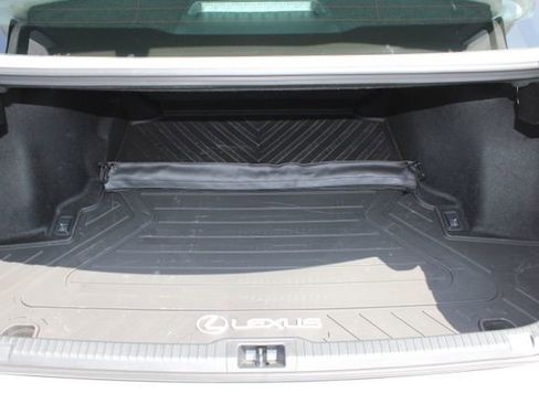 Used 2026 Lexus IS 350 F Sport w/ Accessory Package Z1 RWD image 8