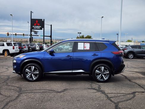 Used 2023 Nissan Rogue Platinum w/ Platinum Premium Package image 2