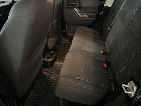 Used 2016 Jeep Wrangler Unlimited Sport w/ Dual Top Group image 28