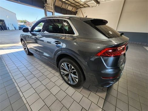 Used 2023 Audi Q8 Premium Plus AWD/4WD image 6