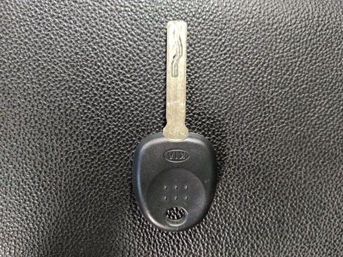 Used 2024 Kia Forte LXS FWD image 32