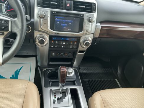 Used 2019 Toyota 4Runner Limited AWD/4WD image 11