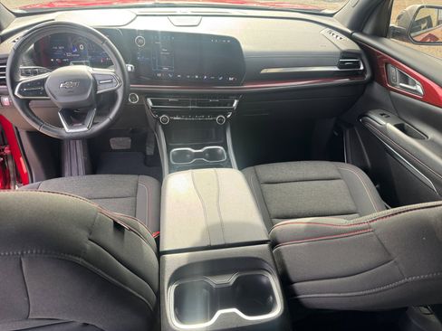 Used 2024 Chevrolet Traverse Z71 w/ Enhanced Driving Package image 17