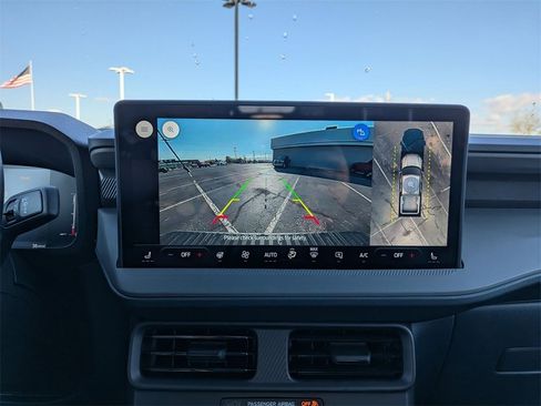 New 2025 Ford Maverick Lariat w/ Black Appearance Package image 14