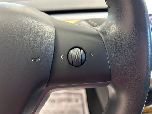 Used 2018 Tesla Model 3 Long Range AWD/4WD image 10
