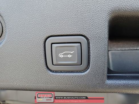 Used 2024 Chevrolet Equinox LT w/ LPO, Floor Liner Package image 10