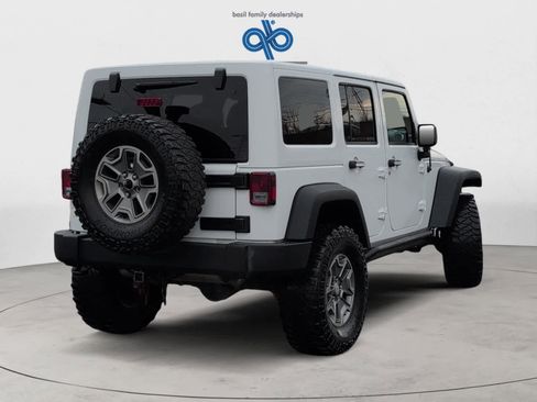 Used 2018 Jeep Wrangler Unlimited Rubicon w/ Cold Weather Group image 7