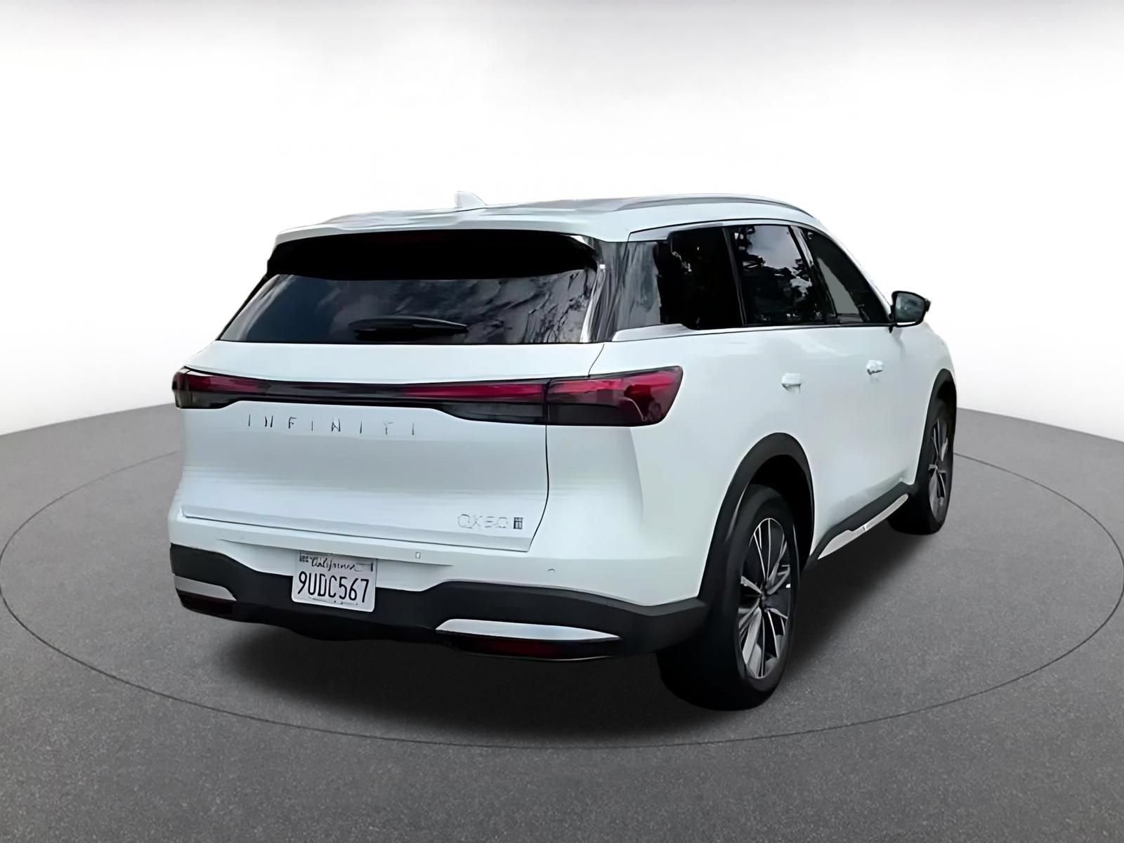 Used 2026 INFINITI QX60 Luxe AWD/4WD image 13
