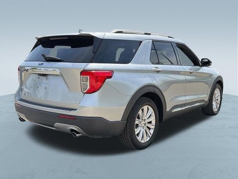 Used 2020 Ford Explorer Limited RWD image 4