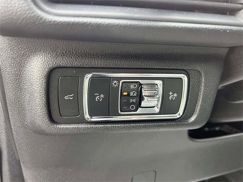 Certified 2022 Lincoln Corsair AWD w/ Equipment Group 101A image 18