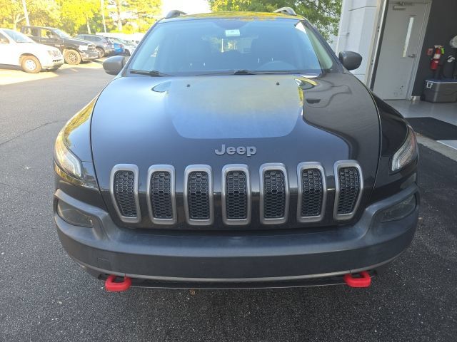 Used 2016 Jeep Cherokee Trailhawk w/ Comfort/Convenience Group AWD/4WD image 8
