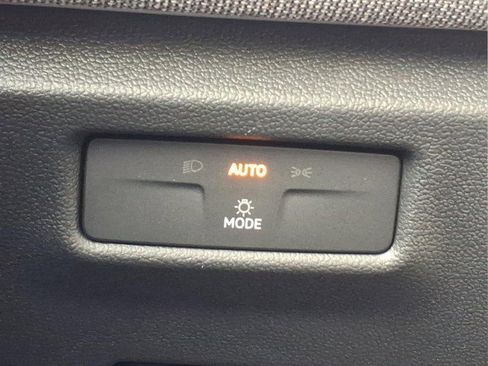 New 2026 Volkswagen Tiguan S image 23