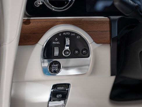 Used 2024 Rolls-Royce Spectre w/ Spectre Launch Package image 66