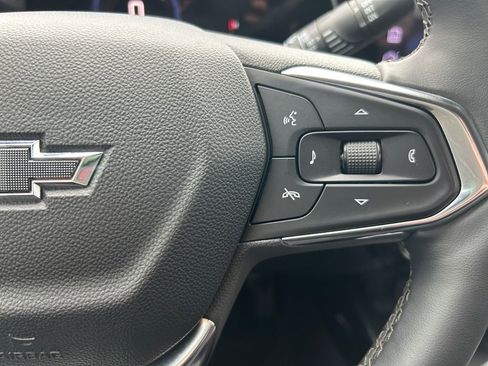 Used 2025 Chevrolet Trax ACTIV w/ Sunroof Package FWD image 18