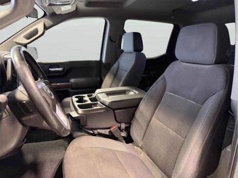 Used 2020 GMC Sierra 1500 SLE w/ SLE Value Package image 33