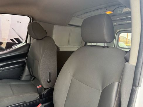 Used 2021 Nissan NV200 S w/ Back Door Glass Package image 15